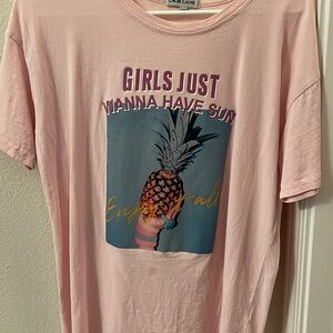 “Girls Just Wanna Have Sun” Print T-Shirt | CACHECACHE